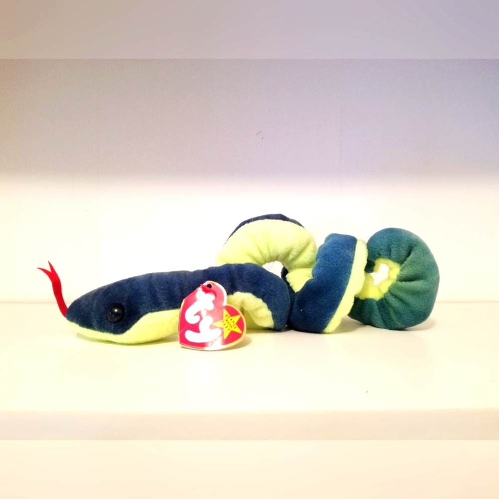 Hissy Beanie Baby